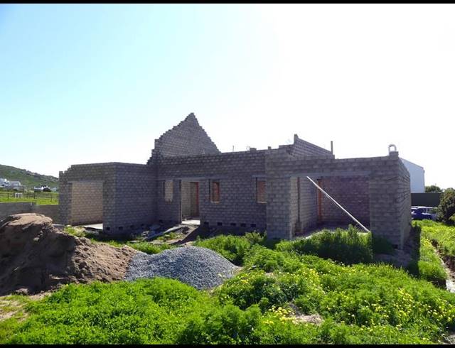 2 BEDROOM HOUSE FOR SALE IN SANDY POINT